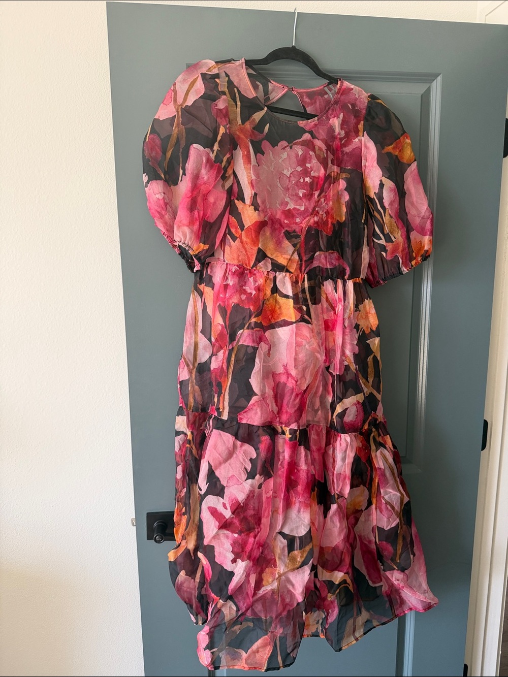By Anthropologie Floral Puff-Sleeve Midi Dress in Pink